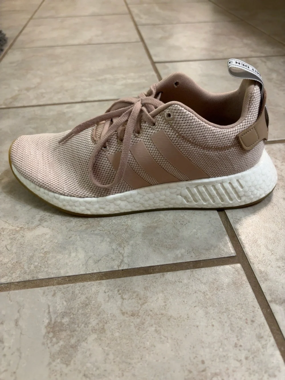 Adidas NMD_R2 Blush Pink Boost‎ Sneakers Women's Size 9 AQ0197